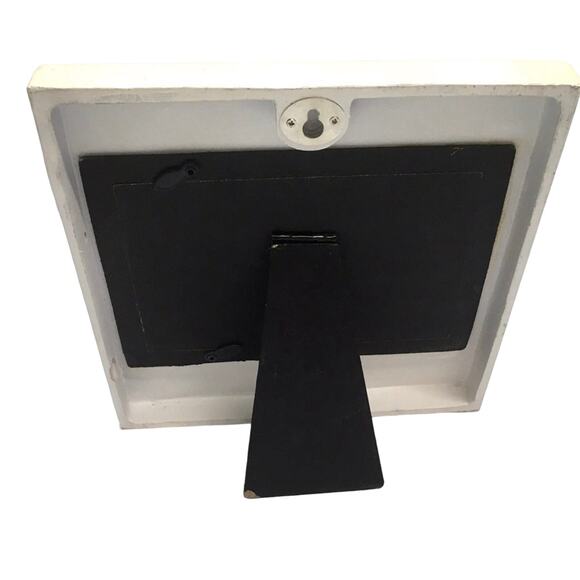 Family Photo / Picture Frame - Picture 3 of 5